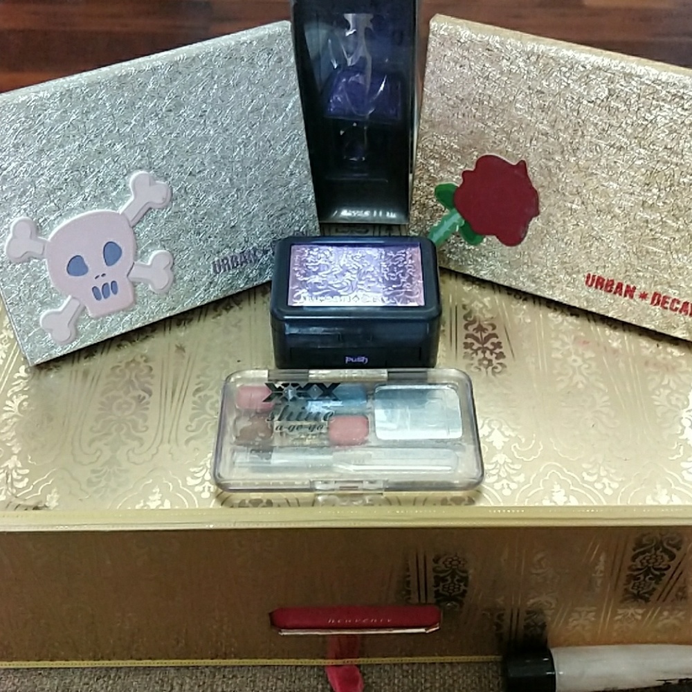 Brand New Htf Urban Decay Makeup Items